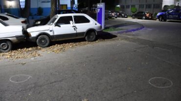 Los atacantes dispararon al menos seis veces contra el frente del lugar Marcelo Manera
