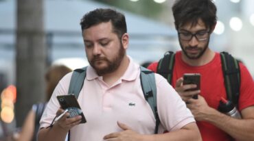 El 5G es la quinta generación de telefonía celular. Dispone de mayor ancho de banda