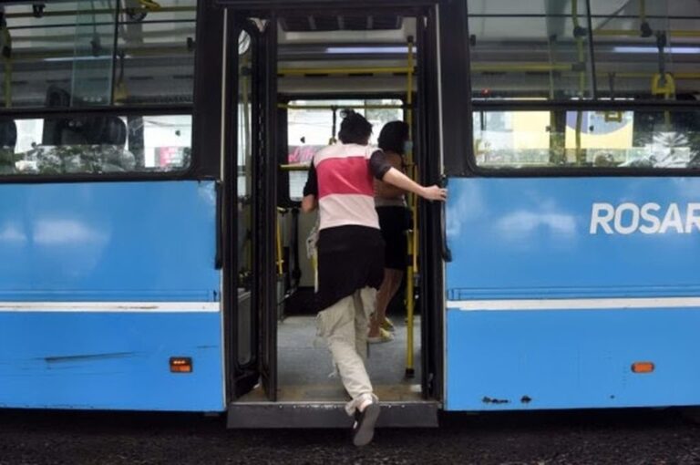 Este lunes no hay transporte público ni clases. Además