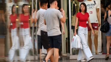 Salir a comprar. De llegar a un acuerdo