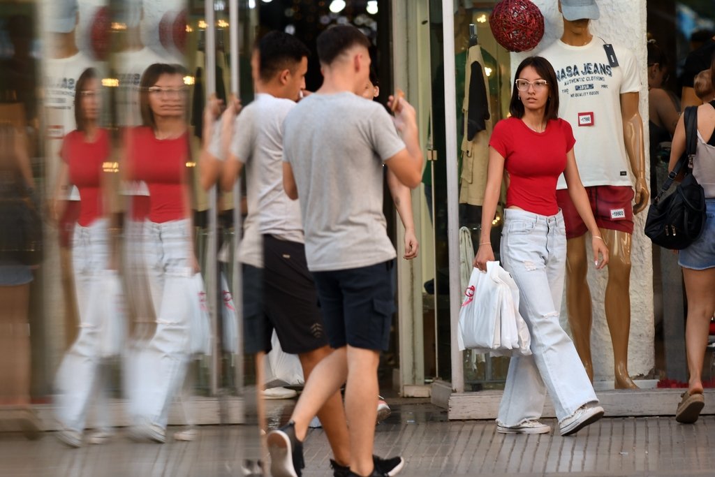 Salir a comprar. De llegar a un acuerdo