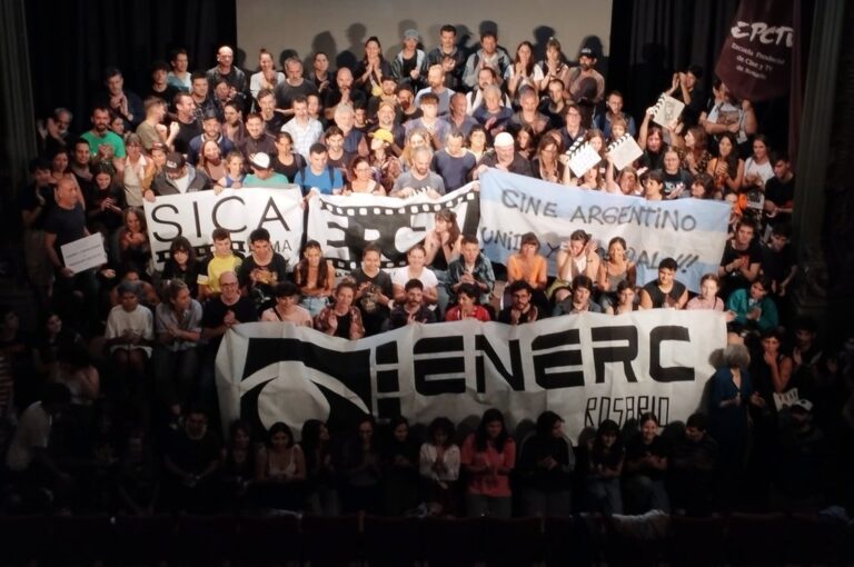 El espacio en el que se congregaron los cineastas en Lavardén fue el elegido ya que además de ser un teatro y polo de la cultura rosarina. gentileza David Pire