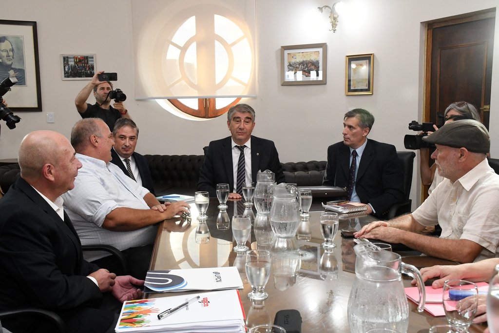 Reunión paritaria este miércoles en Casa de Gobierno. Flavio Raina