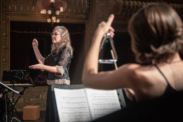 El ensamble presentará el «Concierto de Música Sacra O Crux» y contará con dirección general de la conductora titular del Polifónico