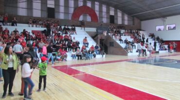 Se inauguró el piso deportivo del Polideportivo de Patronato. Gabriel Obelar