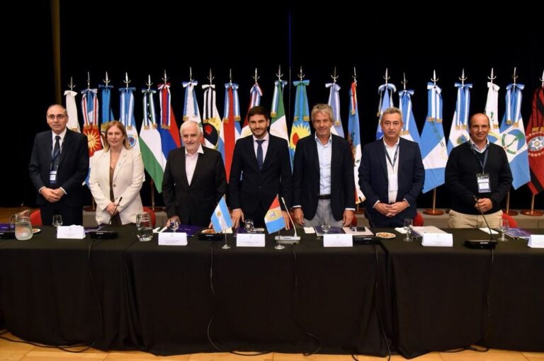 El Consejo Federal Agropecuario (CFA) se reunió en la Bolsa de Comercio de la ciudad de Rosario. Gentileza.