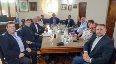 El gobierno provincial recibió a los representantes de los gremios. Gobierno de la Provincia