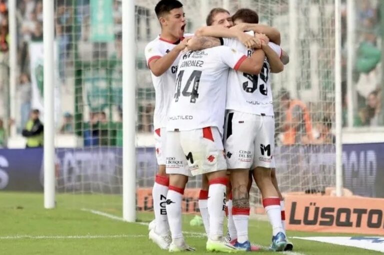 Se ilusiona. Newell's ganó un partico clave en Junín y está entre los primeros cuatro de la zona. Prensa Newell's