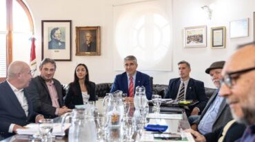 De la reunión participaron los ministros Bastia y Olivares; el secretario de Vinculación Institucional