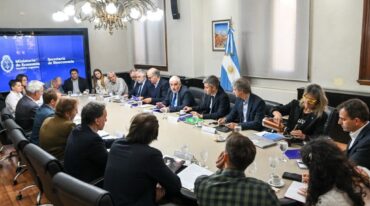 'Se trata de una situación compleja donde no hay soluciones fáciles. El daño que estamos estimando en la producción de grano de maíz es entre el 8 y 12 % en total; es una primera aproximación. En el marco del comité de crisis que estamos creando