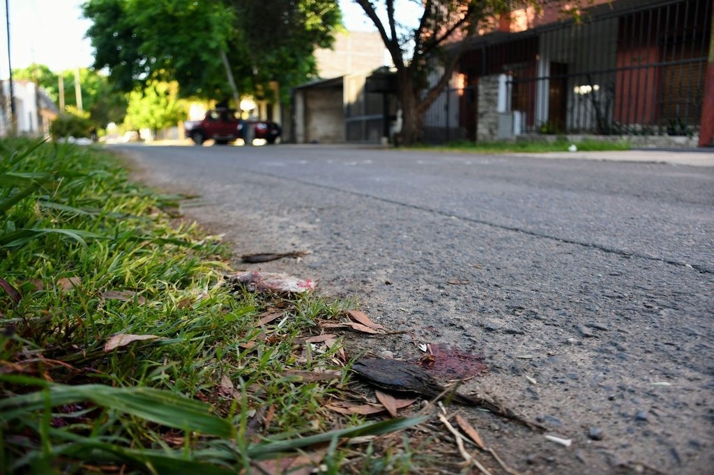 El cadáver fue encontrado en inmediaciones de Felipe Moré y Cisnero