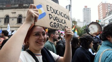 Las imágenes que dejó la marcha en defensa de la educación universitaria. Manuel Fabatía