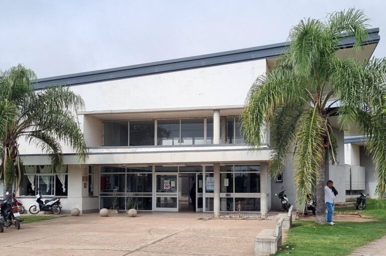 Estiman que los trabajos en el hospital de San Cristóbal culminarán en diciembre de este año. Mirador Provincial