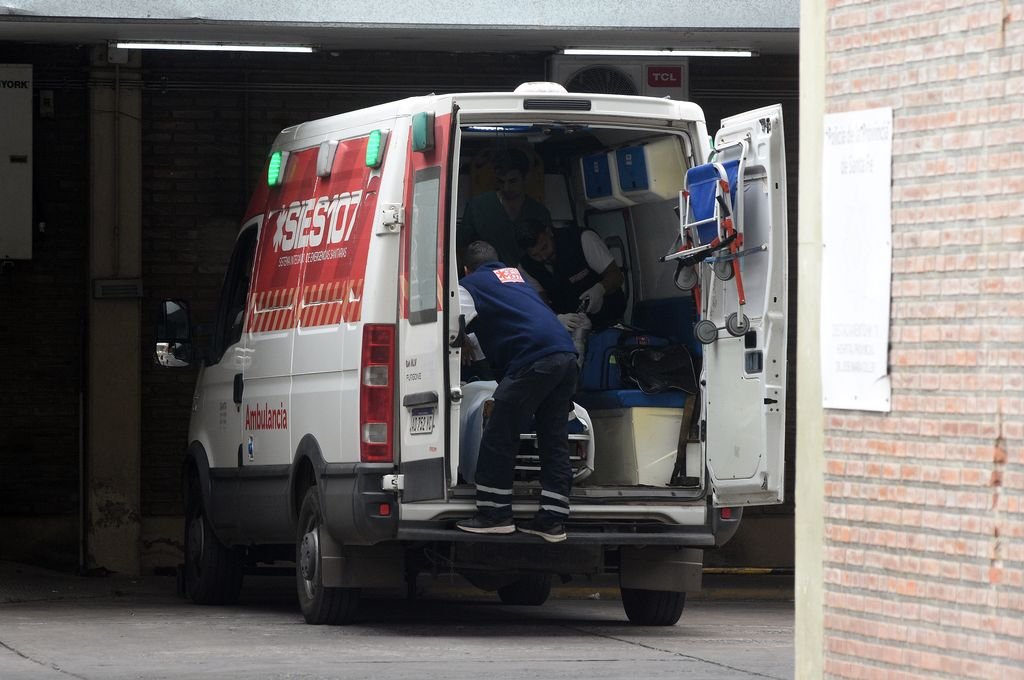 El herido permanece internado en el hospital Cullen.  Guillermo Di Sanvatore.