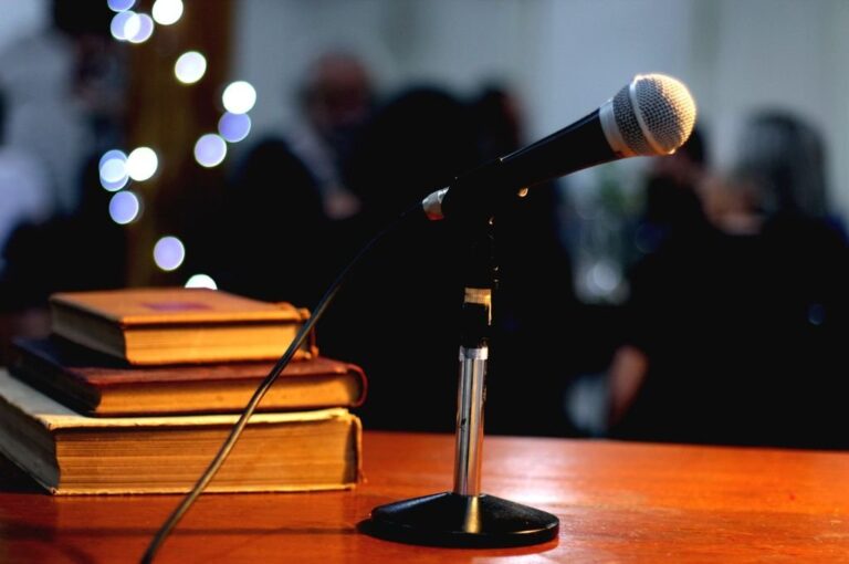 El objetivo de esta propuesta colectiva es dar a conocer a escritores de la ciudad y la región