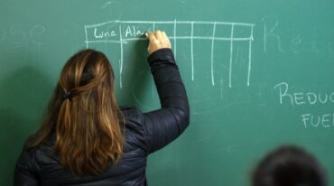 Desde mayo los docentes de gestión privada van a poder percibir el premio por Asistencia Perfecta. Archivo