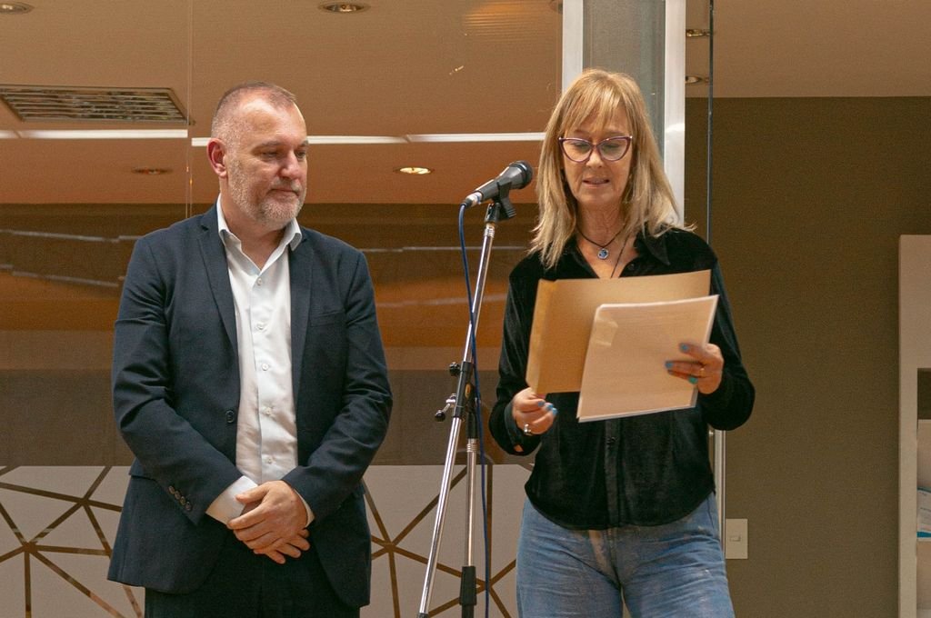 'Se trata de la búsqueda de mundos más bien sutiles' dice Della Fontana.  Gentileza.