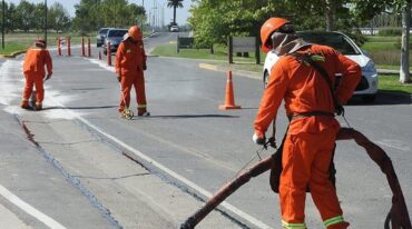Resulta fundamental el sellado de las fisuras con asfalto modificado con polímeros