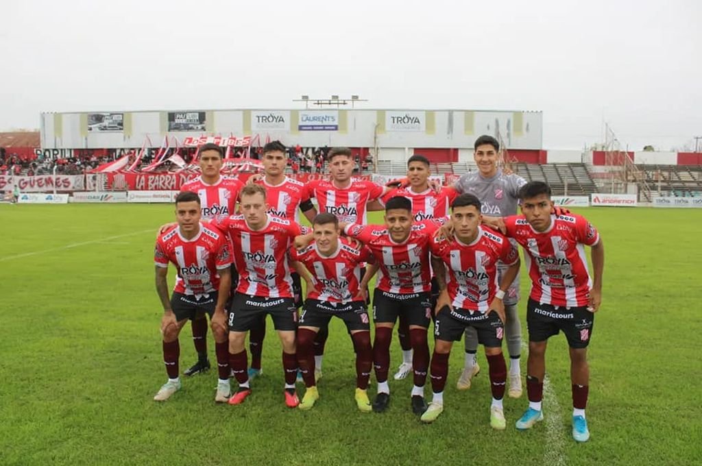 El equipo juliense logró el ascenso la temporada pasada