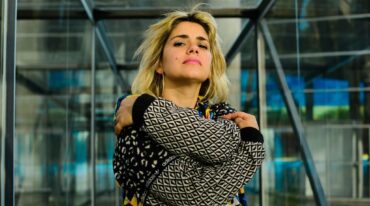 'Sea donde estes' es el primer single de Glitter Hermit Holmes