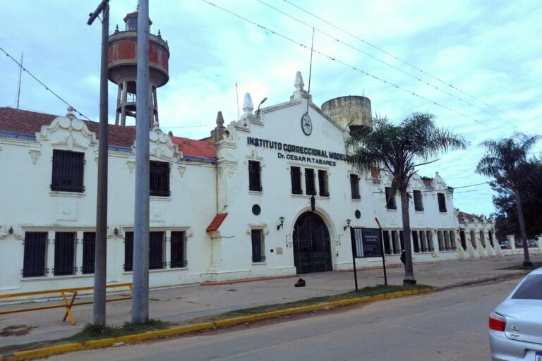 Una requisa a visitantes de internos arrojó como saldo el intento de ingreso de droga. Archivo