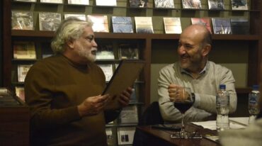 Merecido reconocimiento a más de dos décadas de trabajo cultural. Sebastián Vargas.