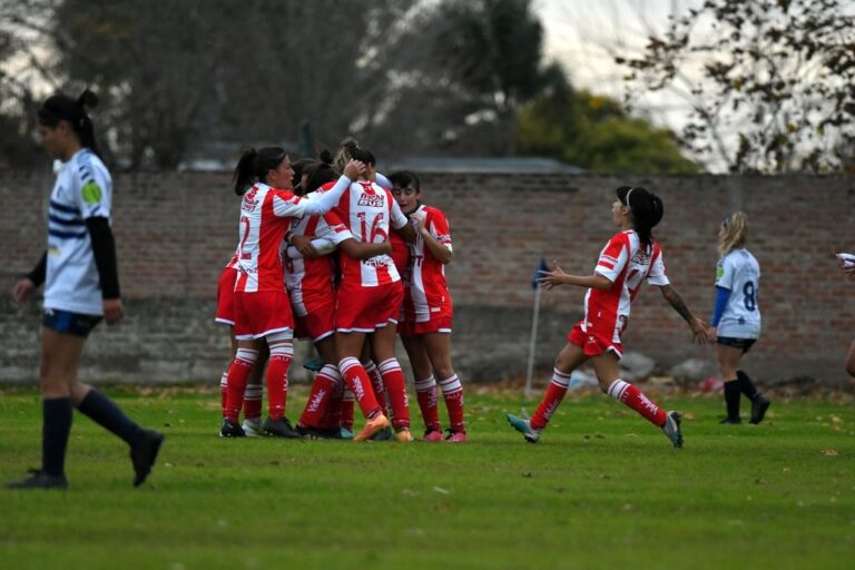 Las ganadoras de esta serie se medirán en la segunda fase contra Vecinal Carlos Gardel o Gimnasia de Vera