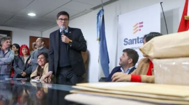 Con esta primera licitación