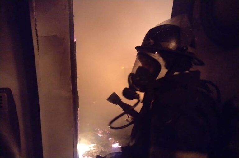 Un programa de nombre 'Mediadores comunitarios' busca aceitar el vínculo entre las organizaciones de los barrios y el Estado municipal en casos de emergencias de cualquier tipo