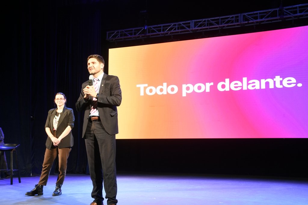 El gobernador de Santa Fe agradeció el trabajo del equipo de gobierno y de legisladores. Luis Cetraro