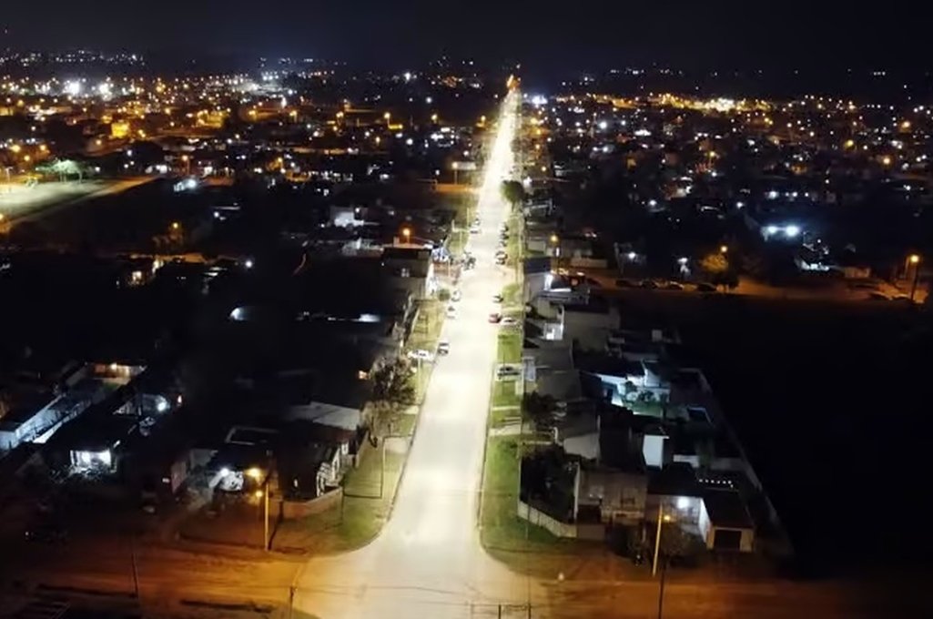 El nuevo sistema lumínico se extiende desde Güemes a Ciudad Nueva. Municipalidad de Venado Tuerto