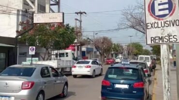 En la prestación del nuevo servicio coexistirán autos particulares y remises. Gustavo Capeletti