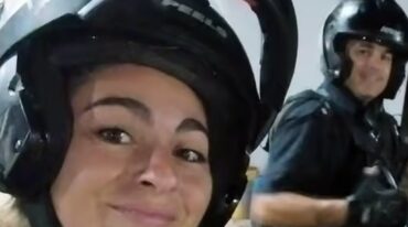 Los policías fueron los héroes de la jornada. gentileza