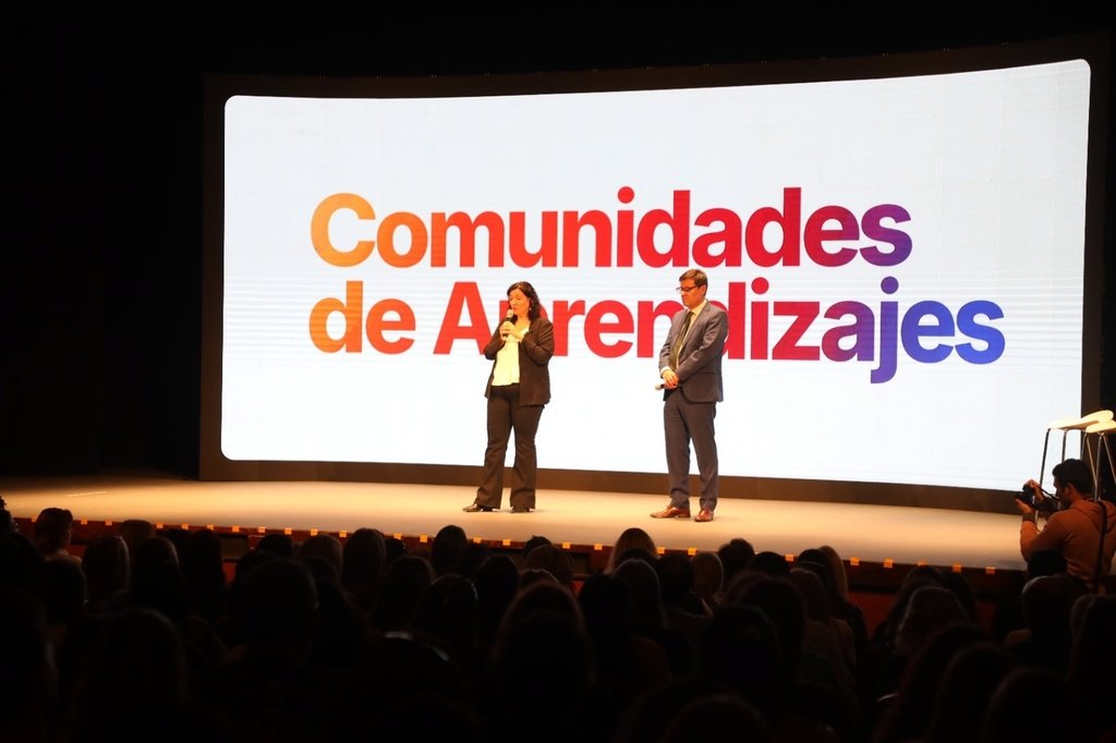Especialistas presentaron las principales temáticas de las áreas de interés que constituyen las comunidades de aprendizajes. Gobierno de la Provincia