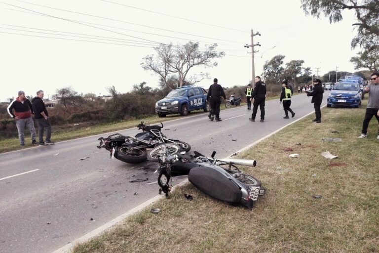 Las dos motos colisionaron entre sí. El choque fue en la Ruta 64