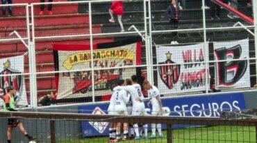 Patronato dejó los 3 puntos en su casa pero también goleó y gustó. Prensa Patronato