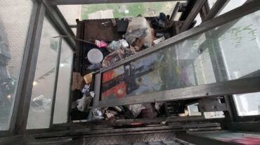 El techo del ascensor