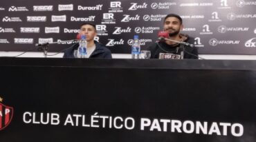 Maxi Rueda y Joaquín Varela hablaron como futbolistas Rojinegros. Gabriel Obelar