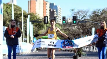 La prueba atlética más importante de cada año contó con una notable participación y un ambiente festivo. Mun. de Rosario