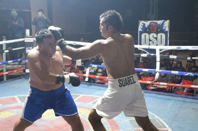 El Oso López pudo imponerse sobre el Espartano Suárez. Prensa FEB