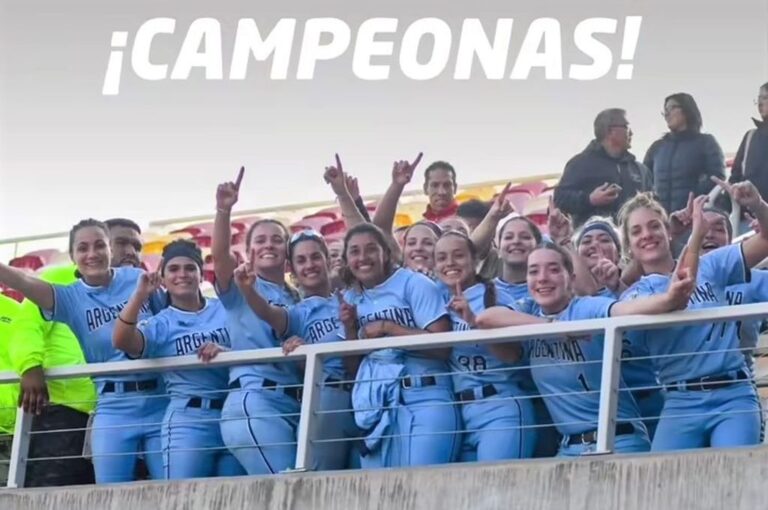 Argentina y su merecido festejo por su segundo título consecutivo.