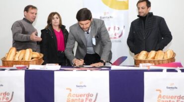 Las autoridades destacaron el compromiso de los panaderos asociados en las respectivas cámaras