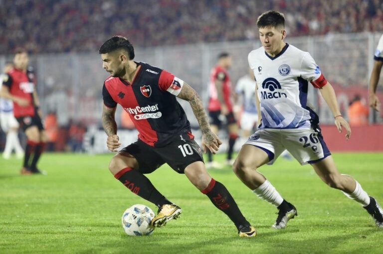 Las Lepras no pudieron sacarse ventajas e igualaron sin goles. Prensa Newell's