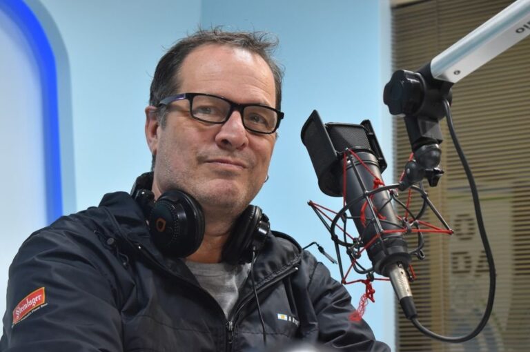 El periodista radial presentará su recital de cuentos en el Teatro Dante.  Gentileza.