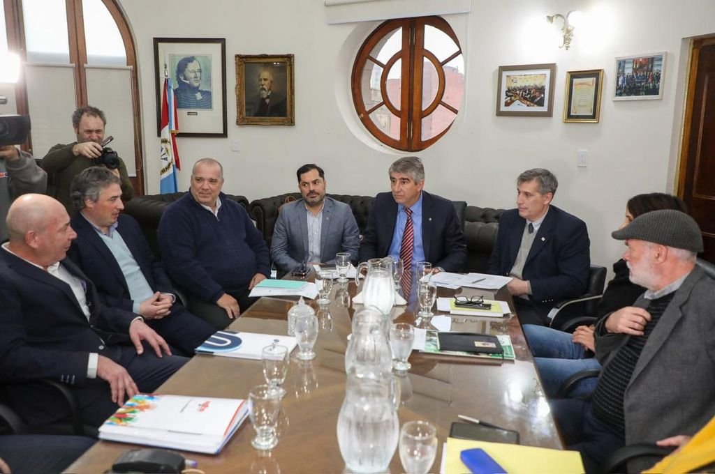 Del encuentro participaron el secretario general de UPCN