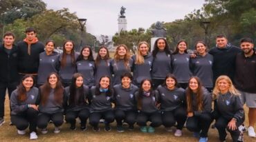 Jugadoras y cuerpo técnico panzaverde antes de viajar hasta la ciudad santafesina. Gentileza Colo Cabrera