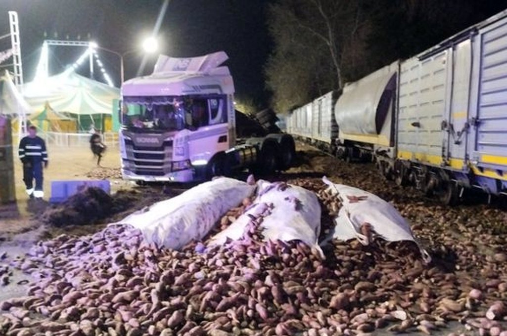 La carga quedó completamente esparcida. gentileza