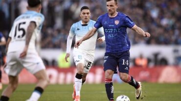 Utilizando un término futbolero: vendió muy caros la derrota y el final del invicto. Matías Nápoli