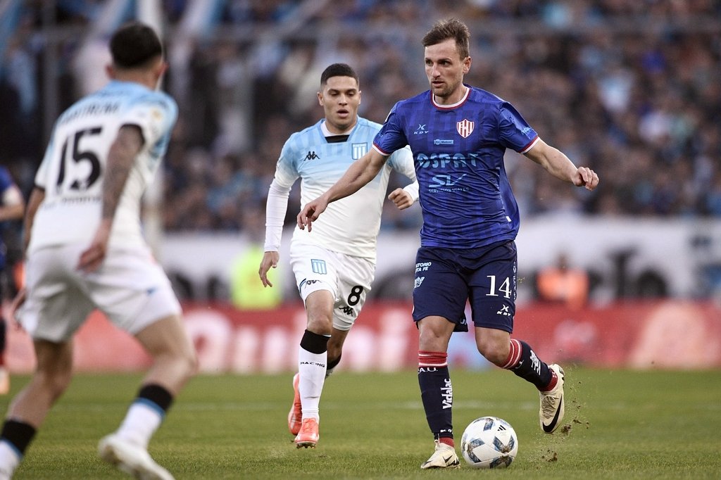 Utilizando un término futbolero: vendió muy caros la derrota y el final del invicto. Matías Nápoli