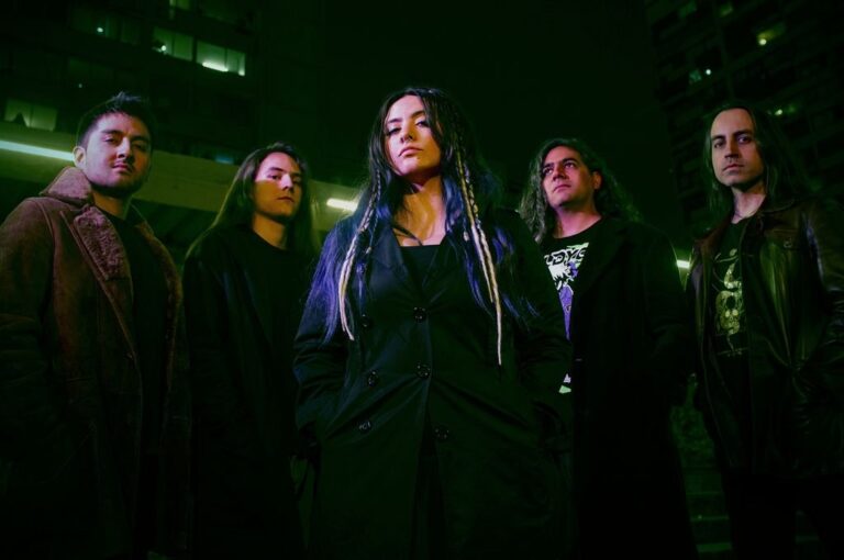 "Gemini" es un tema que habla de la dualidad de las personas.  Gentileza.